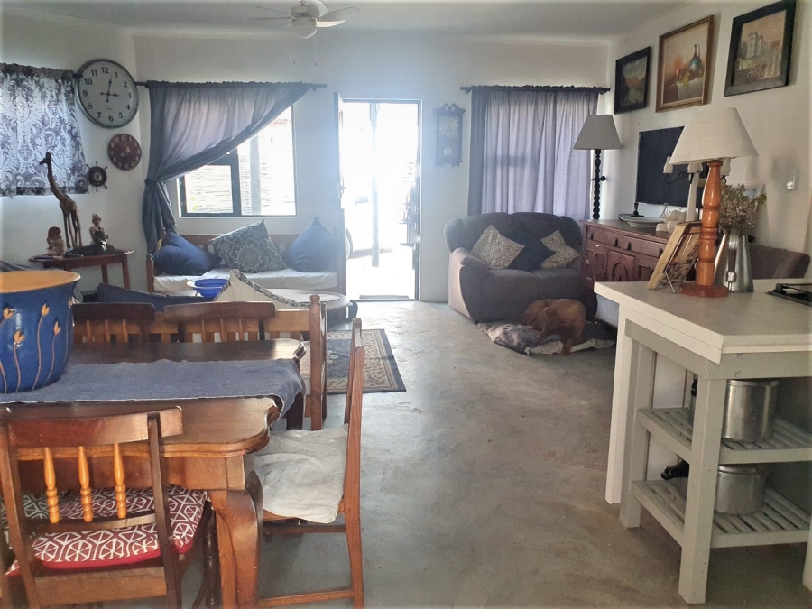 6 Bedroom Property for Sale in De Kelders Western Cape